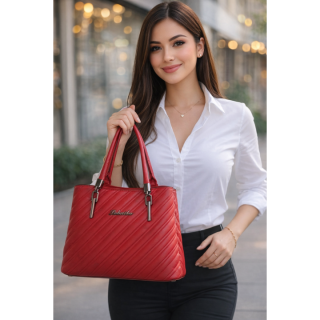 Cartera Roja Latacunga